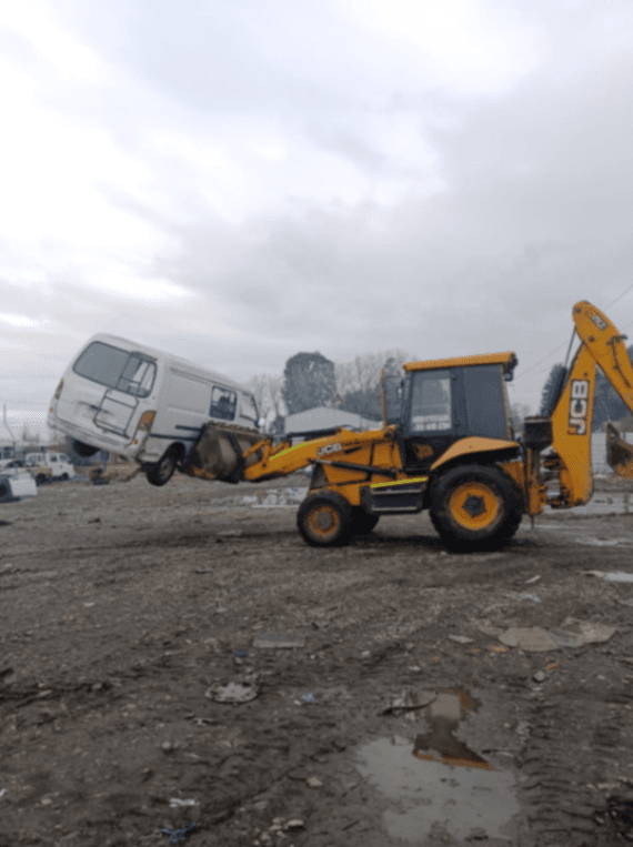 JCB - 2